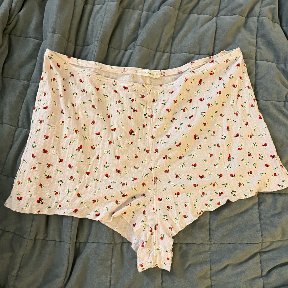 Doen Shorts